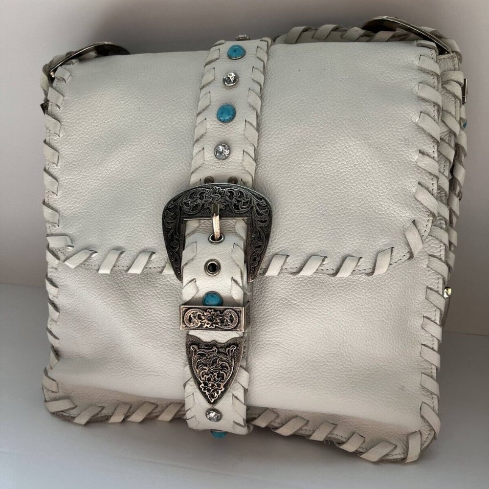 Charm And Luck White Leather Solid Western Style Women Crossbody Purse, Medium